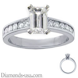 Engagement ring with 0.40 carat Round diamonds