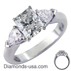 Engagement ring with Pear Shape side diamonds