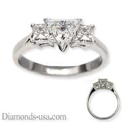 Engagement ring, side Princess diamonds 0.40Cts