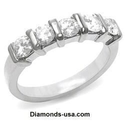 1 carat five diamonds ring