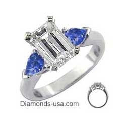Engagement ring with side Sapphires Pear Shapes