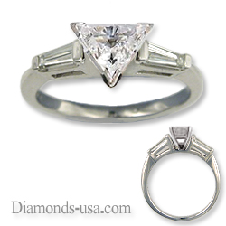 Two side tapered Baguettes diamond ring