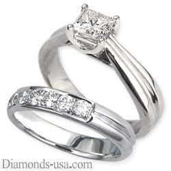 Criss Cross Bridal rings set, with side diamonds