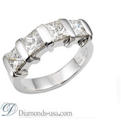 Picture of 1 carat four Princess cut diamons Anniversary ring