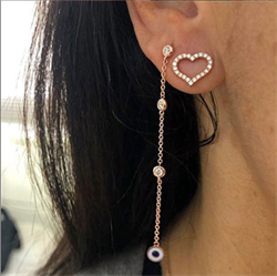 Picture of 13x12mm heart diamond earring-one side
