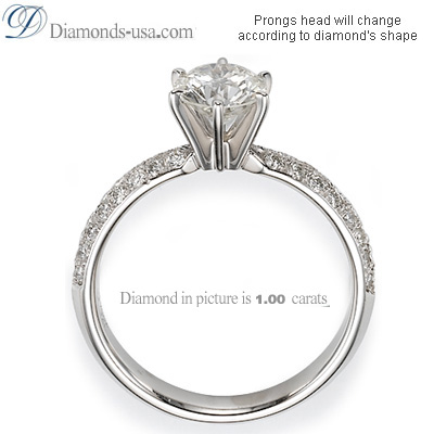 Bridal ring set with Pave set side diamonds