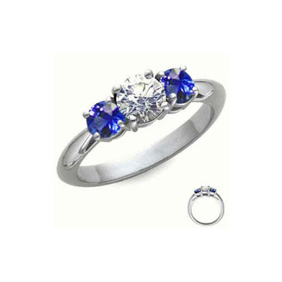 2.01 Carats, Emerald, Engagement ring with side stones settings, finished