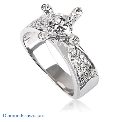 0.79 Carats, Round, Engagement ring with side stones settings, finished