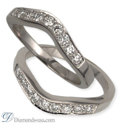 Wedding ring set with 0.27 carat diamonds