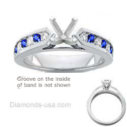 0.3 Carats, Princess, Engagement ring with side stones settings