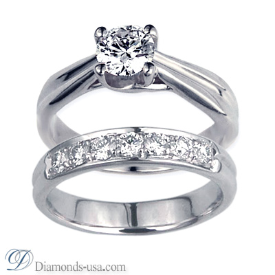 Criss Cross Bridal rings set with side diamonds