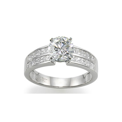 Engagement ring with side Princess diamonds