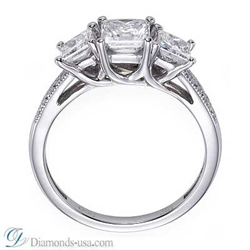 Picture of 3 stone diamond ring, Princess cut, side diamonds