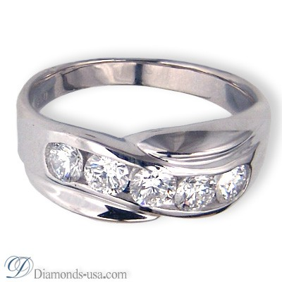 Anillo de diamantes de 1 quilate para hombre con 5 diamantes.