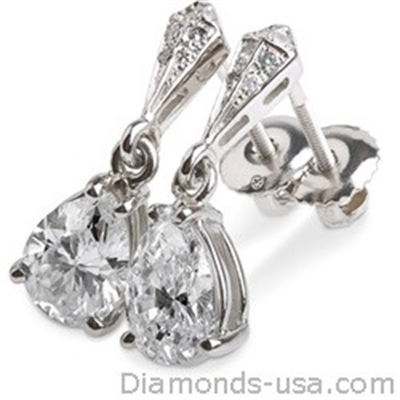 Stud and drop Pear shape diamond earrings