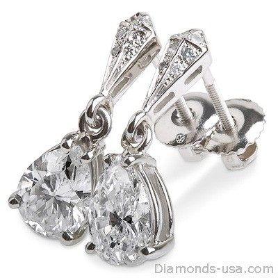 Stud and drop Pear shape diamond earrings