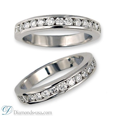 Juegos de anillos nupciales con diamantes redondos laterales