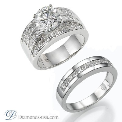 Bridal rings set with 2.40 carats Princess diamonds