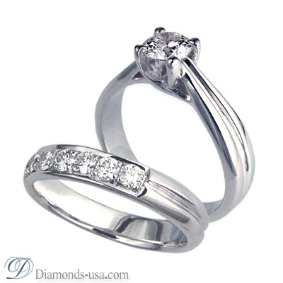 Criss Cross Bridal rings set, with side diamonds