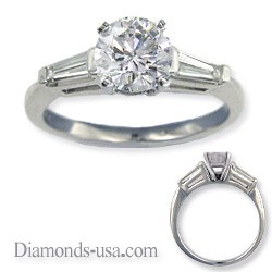 Two side tapered Baguettes diamond ring