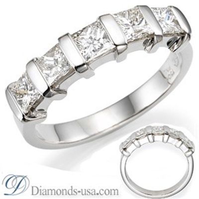 Anniversary ring, 1.25 carats Princess diamonds.