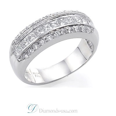 Wedding or anniversary ring with 1 carat diamonds