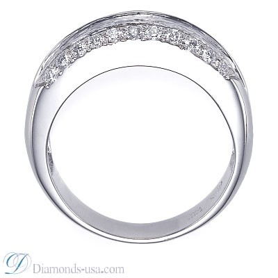 Wedding or anniversary ring with 1 carat diamonds