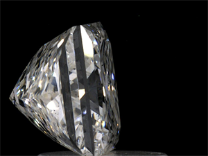 Foto Diamante Natural 1.58 quilates, Princesa , Color I, claridad SI1 y certificado GIA de