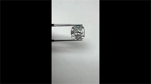 Foto Diamante Natural 6.50 quilates, Del cojín , Color G, claridad SI1 y certificado GIA de