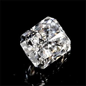 Picture of Natural Diamond 2.01 Carats, Radiant with  Cut, H Color, SI2 Clarity and Certified by GIA