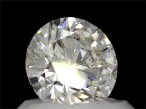 Foto Diamante Natural 0.70 quilates, Redondo , Color L, claridad SI2 y certificado GIA de