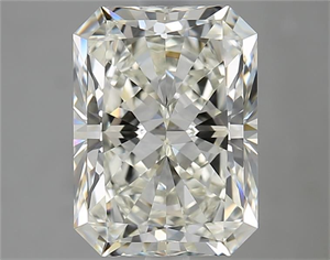 Picture of Natural Diamond 3.22 Carats, Radiant with  Cut, J Color, VVS2 Clarity and Certified by GIA
