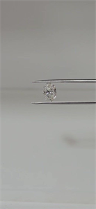 Foto Diamante Natural 1.30 quilates, Ovalado , Color I, claridad SI2 y certificado GIA de