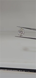 Foto Diamante Natural 3.50 quilates, Ovalado , Color H, claridad VVS2 y certificado GIA de