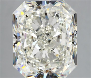 Picture of Natural Diamond 5.01 Carats, Radiant with  Cut, J Color, VVS1 Clarity and Certified by GIA