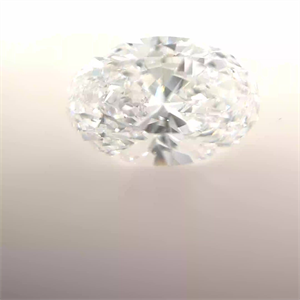 Foto Diamante Natural 2.01 quilates, Ovalado , Color D, claridad VVS2 y certificado GIA de