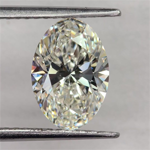 Picture of Natural Diamond 3.70 Carats, Oval with  Cut, I Color, VVS1 Clarity and Certified by IGI
