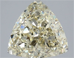 Picture of Lab Grown Diamond 3.60 Carats, TRIANGULAR with  Cut, Fancy Light Yellow Color, VVS2 Clarity and Certified by IGI