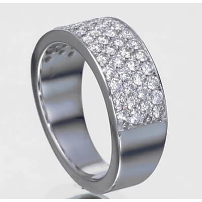 Anillo de boda de 1 quilate con cuatro filas de diamantes en engaste Pavé