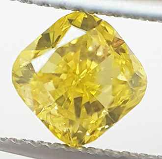 Foto 1.14 quilates, Diamante de cojín con corte bueno a muy bueno, color amarillo elegante, claridad SI1 y certificado por EGS / EGL de