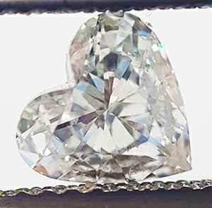 Picture of 0.61 Carats, Heart Diamond with Very Good Cut, F Color, VS2 Clarity and Certified By EGS/EGL