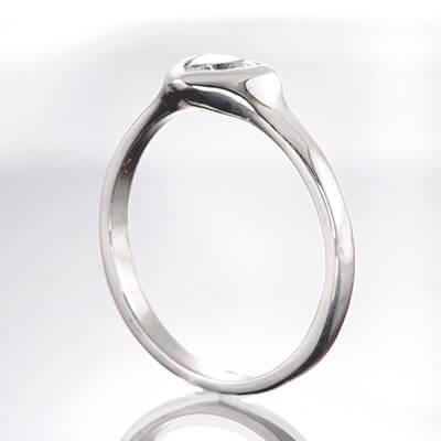 Triangle cheap Engagement ring with 0.24 Carat H VS1 natural diamond