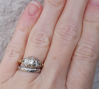 Genuine 1920's Art Deco Engagement ring set with natural diamond 0.41 total carat 