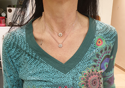 The Spinner pendant for round diamonds 