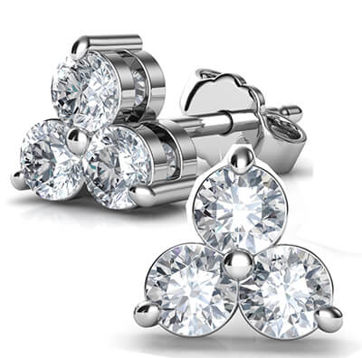 Three common prongs diamond cluster earrings, 0.58 carats