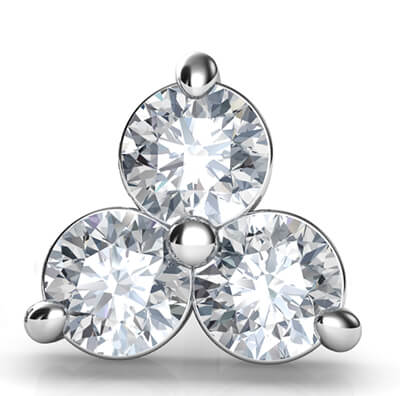 Pendientes de racimo de diamantes de tres puntas comunes, 0,58 quilates