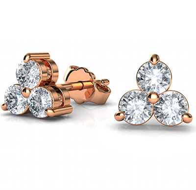 Three common prongs diamond cluster earrings, 0.58 carats