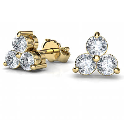 Three common prongs diamond cluster earrings, 0.58 carats