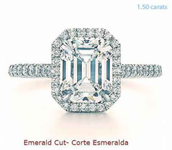 Foto Anillo de compromiso de halo para diamantes más grandes. de