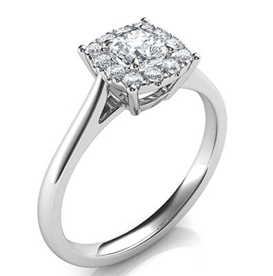  Preset Engagement ring with 0.30 center and 0.15 sides